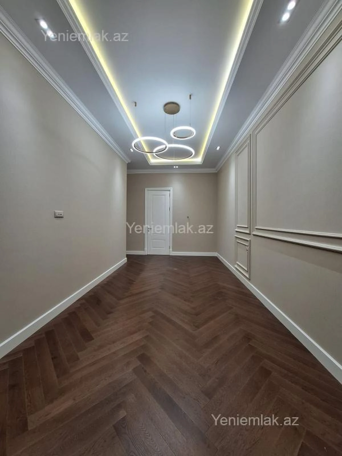 Satılır 4 otaqlı yeni tikili 235 m²