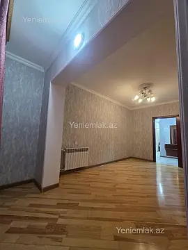 Satılır 2 otaqlı köhnə tikili 65 m²