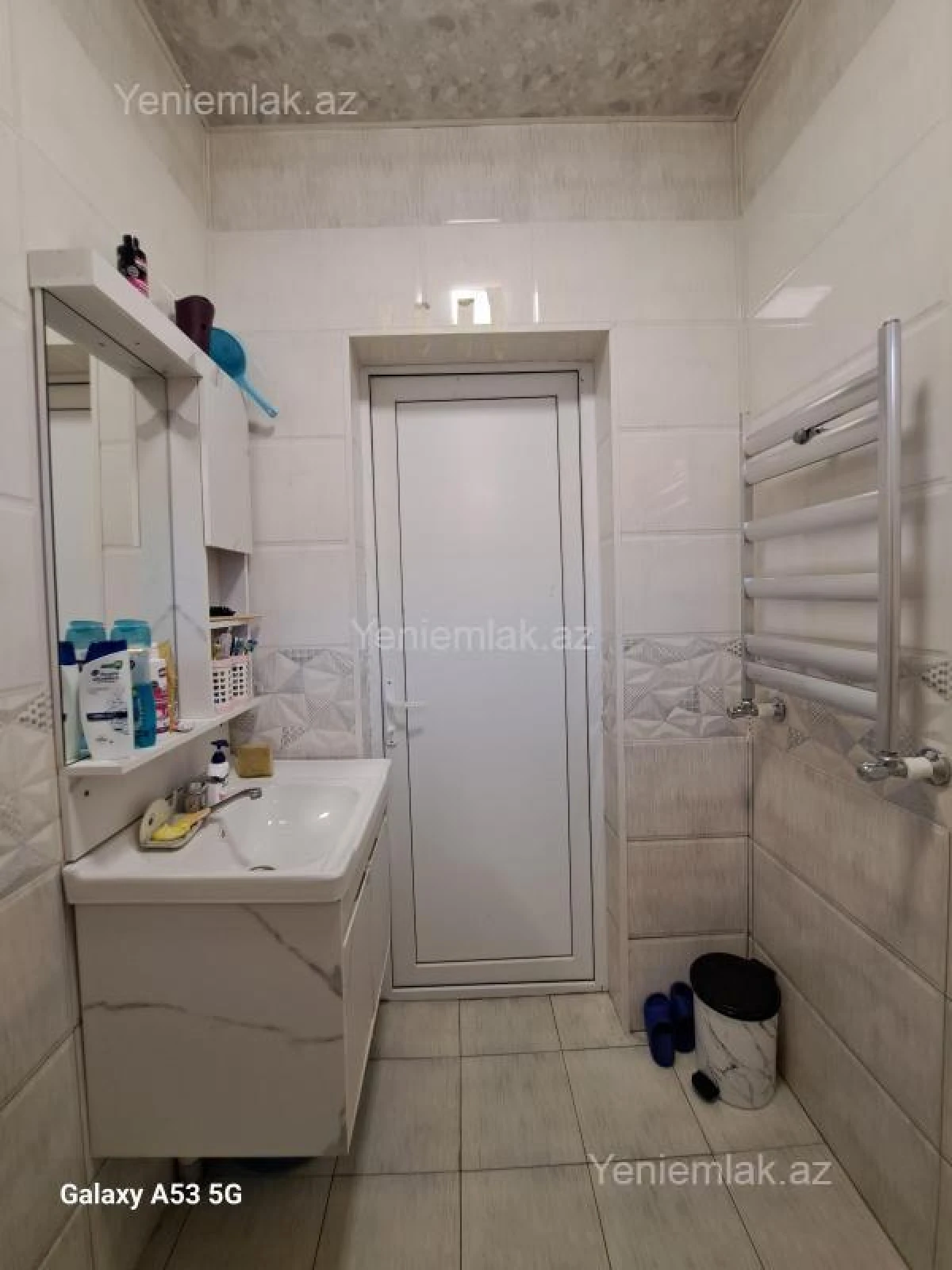 Satılır 4 otaqlı həyət evi 200 m²