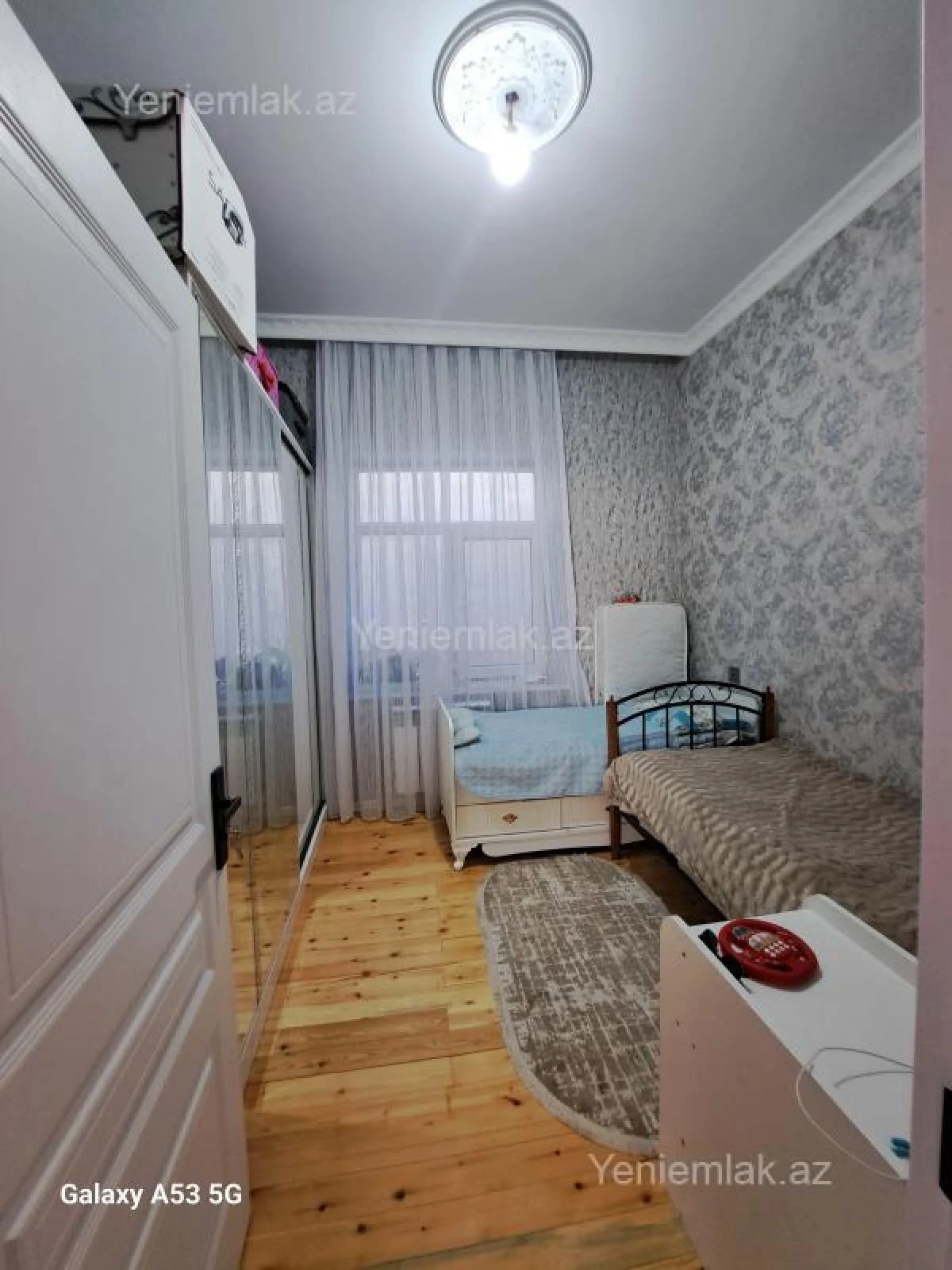 Satılır 4 otaqlı həyət evi 200 m²