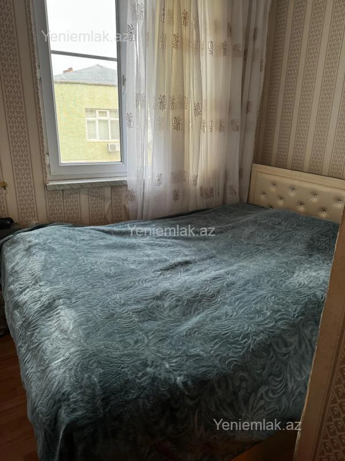 Satılır 3 otaqlı köhnə tikili 60 m²