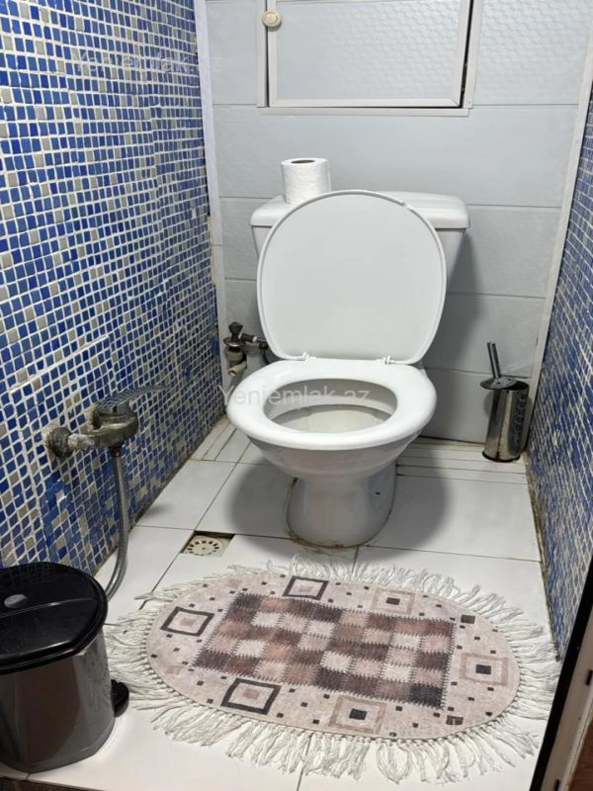 Satılır 3 otaqlı köhnə tikili 60 m²