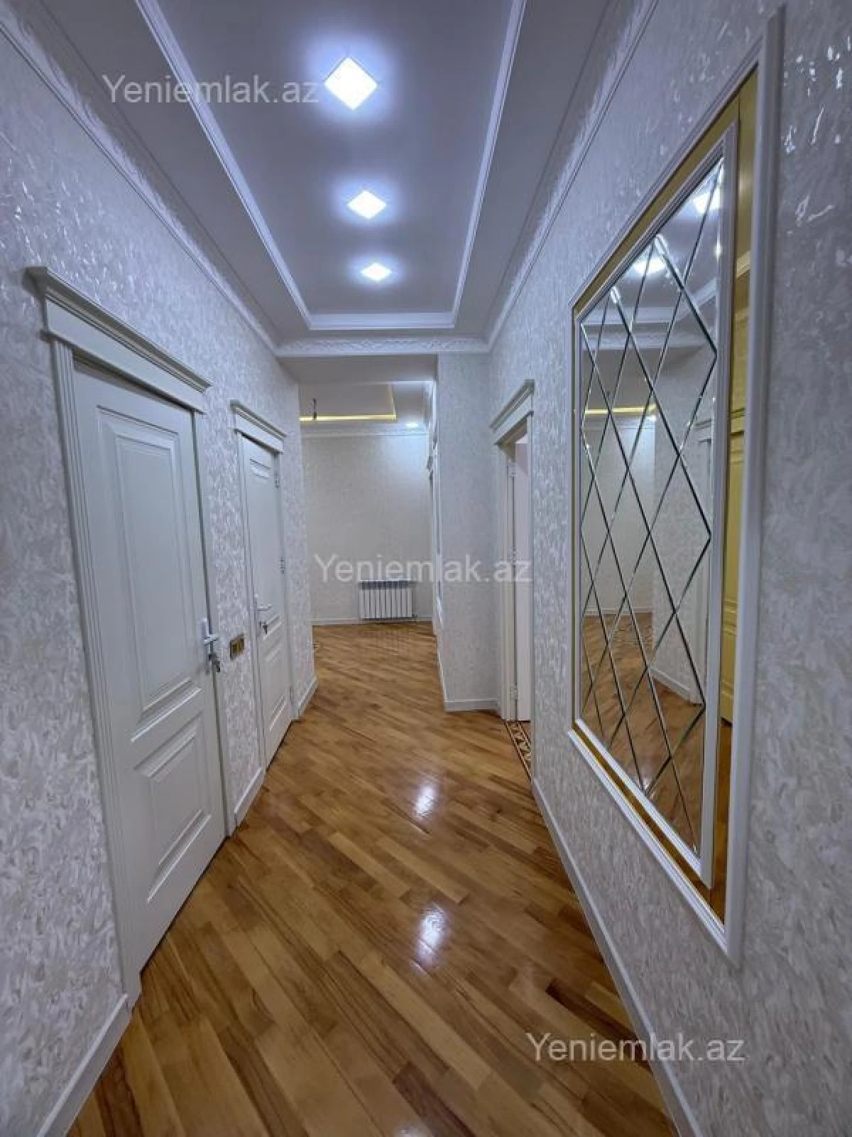 Satılır 3 otaqlı yeni tikili 110 m²