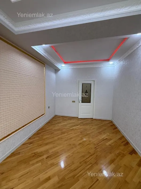 Satılır 3 otaqlı yeni tikili 110 m²