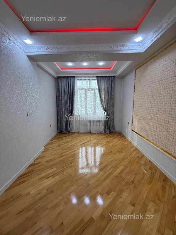 Satılır 3 otaqlı yeni tikili 110 m²
