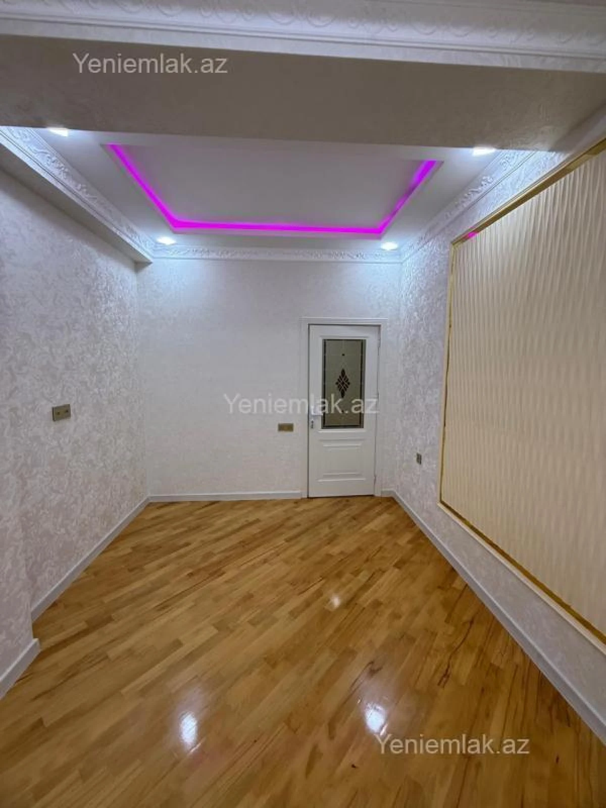 Satılır 3 otaqlı yeni tikili 110 m²