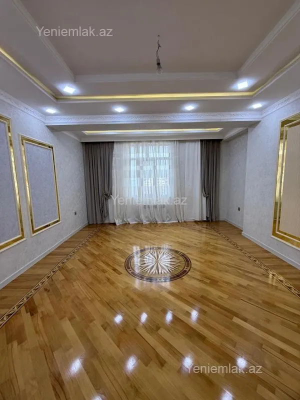 Satılır 3 otaqlı yeni tikili 110 m²