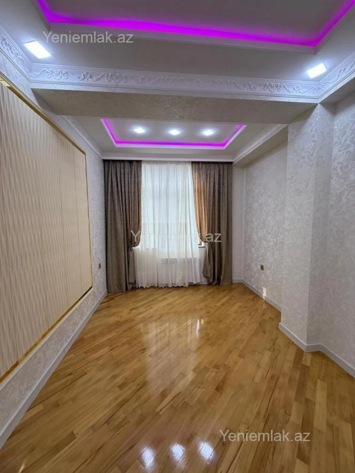 Satılır 3 otaqlı yeni tikili 110 m²