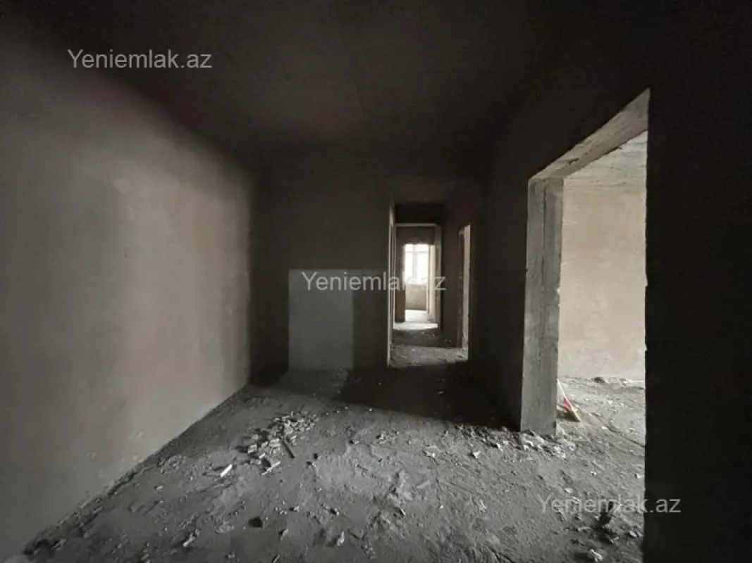 Satılır 4 otaqlı yeni tikili 155 m²