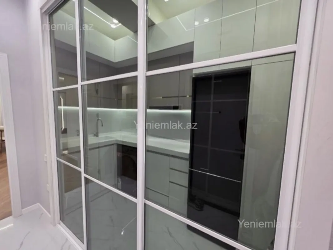 Satılır 2 otaqlı yeni tikili 70 m²