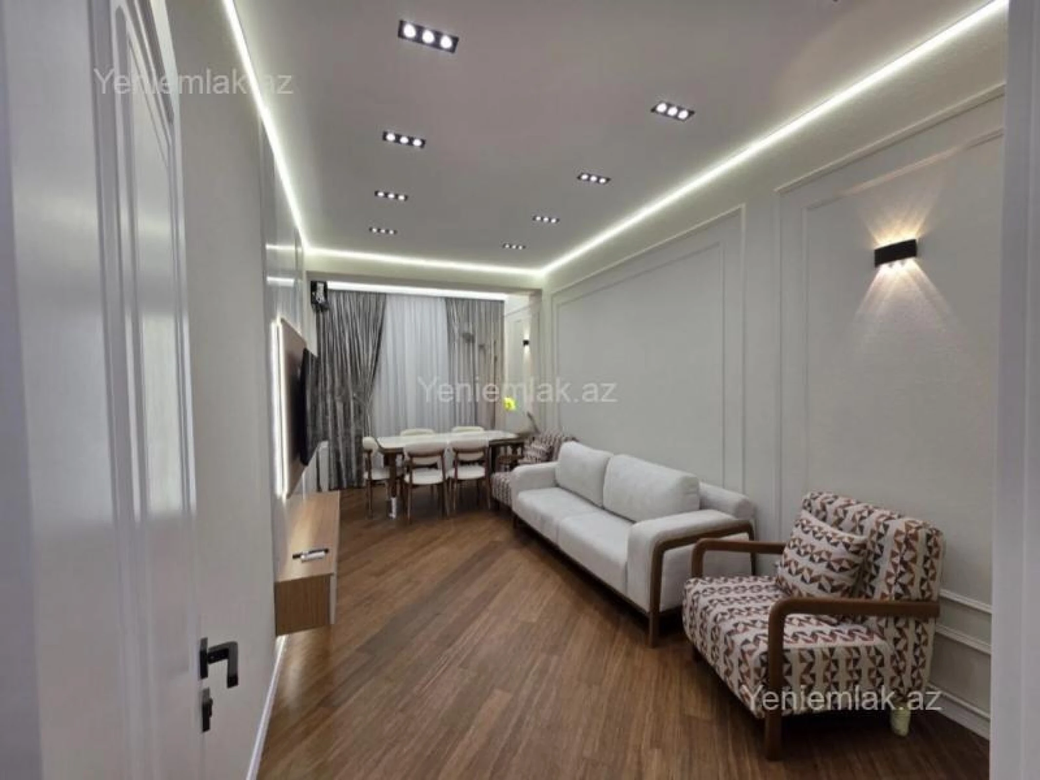 Satılır 2 otaqlı yeni tikili 70 m²