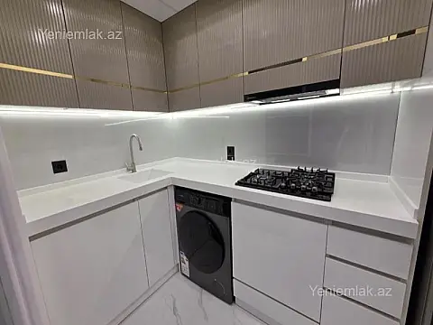 Satılır 2 otaqlı yeni tikili 70 m²