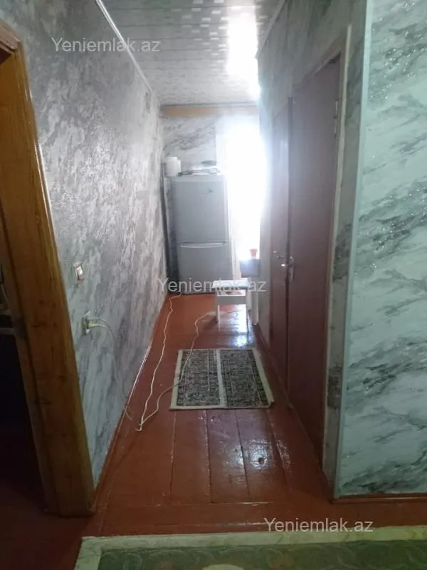 Satılır 3 otaqlı köhnə tikili 90 m²