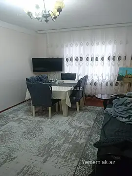 Satılır 3 otaqlı köhnə tikili 90 m² — Xırdalan 3 otaq 90.00 m²