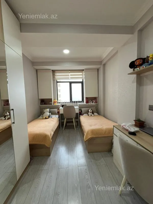 Satılır 3 otaqlı yeni tikili 98 m²