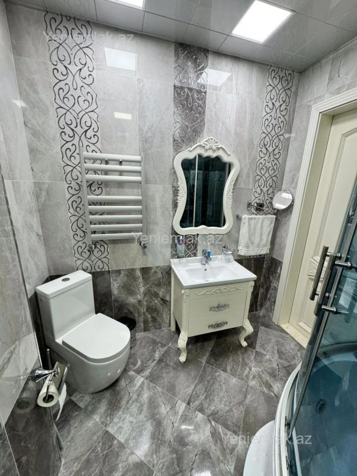 Satılır 3 otaqlı yeni tikili 137 m²