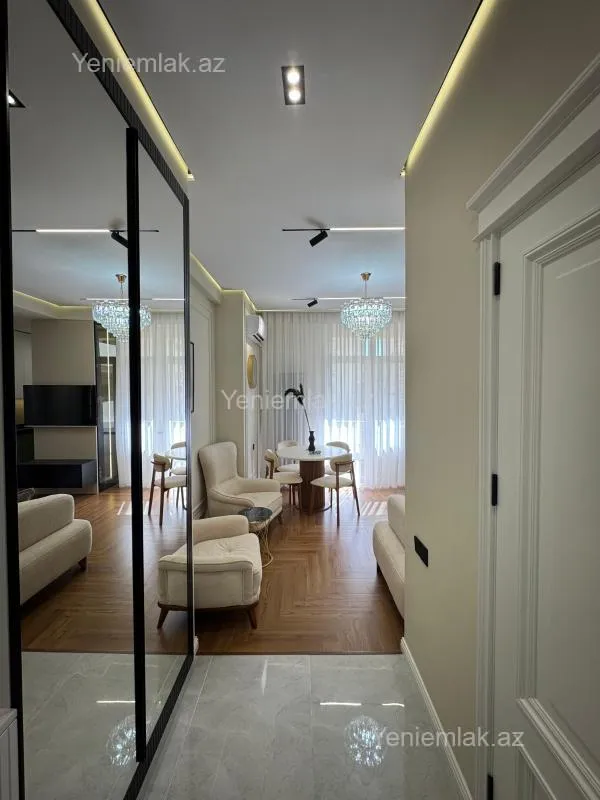 Satılır 3 otaqlı yeni tikili 85 m²