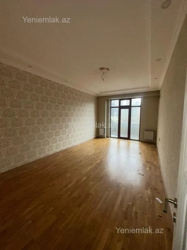 Satılır 3 otaqlı yeni tikili 90 m²