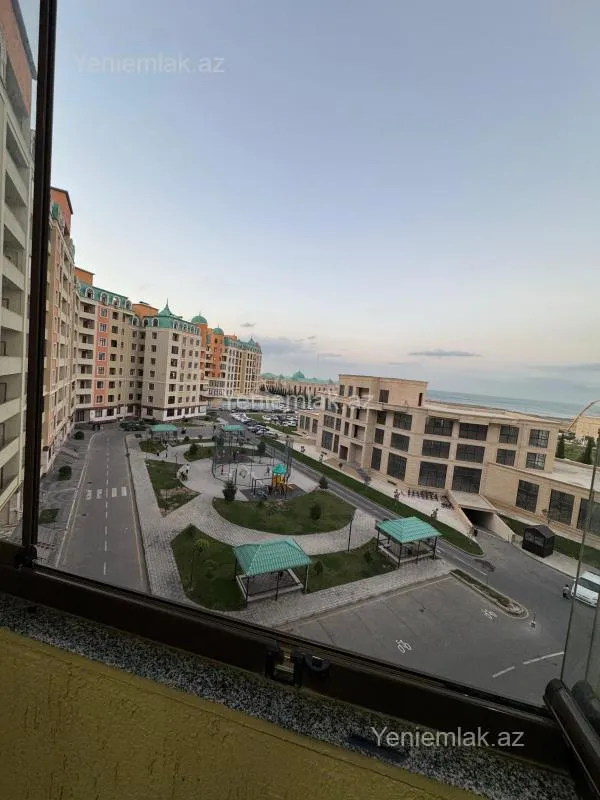 Satılır 4 otaqlı yeni tikili 171 m²