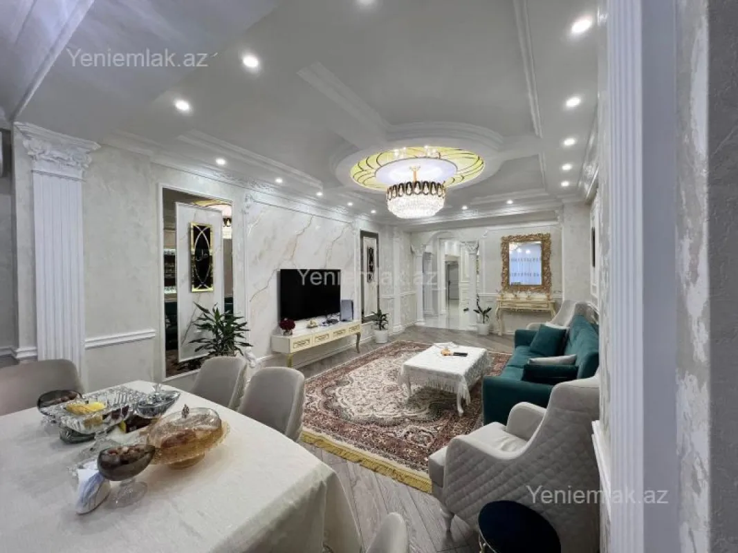 Satılır 4 otaqlı yeni tikili 200 m²