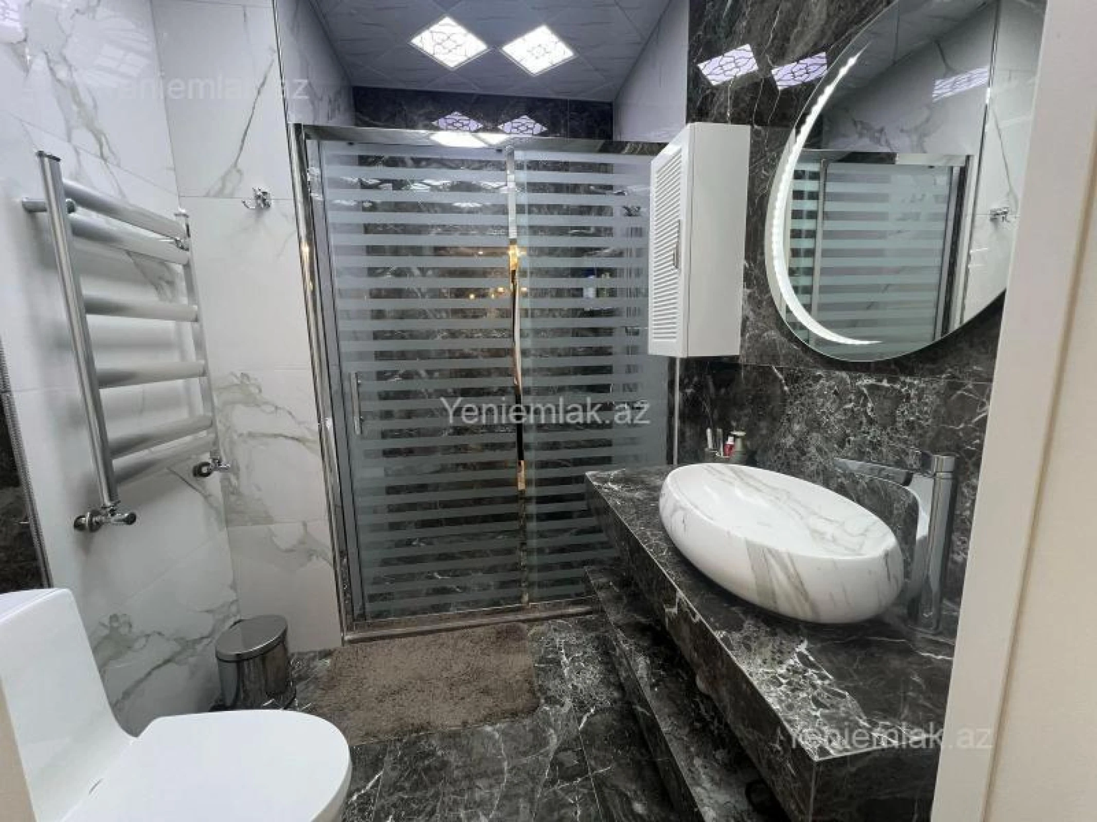 Satılır 4 otaqlı yeni tikili 200 m²