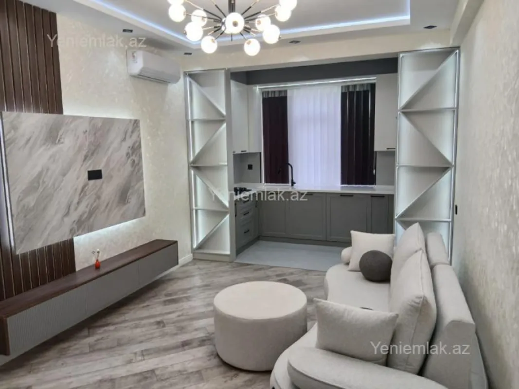 Satılır 3 otaqlı yeni tikili 90 m²