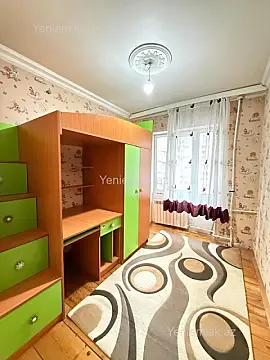 Satılır 2 otaqlı köhnə tikili 62 m²