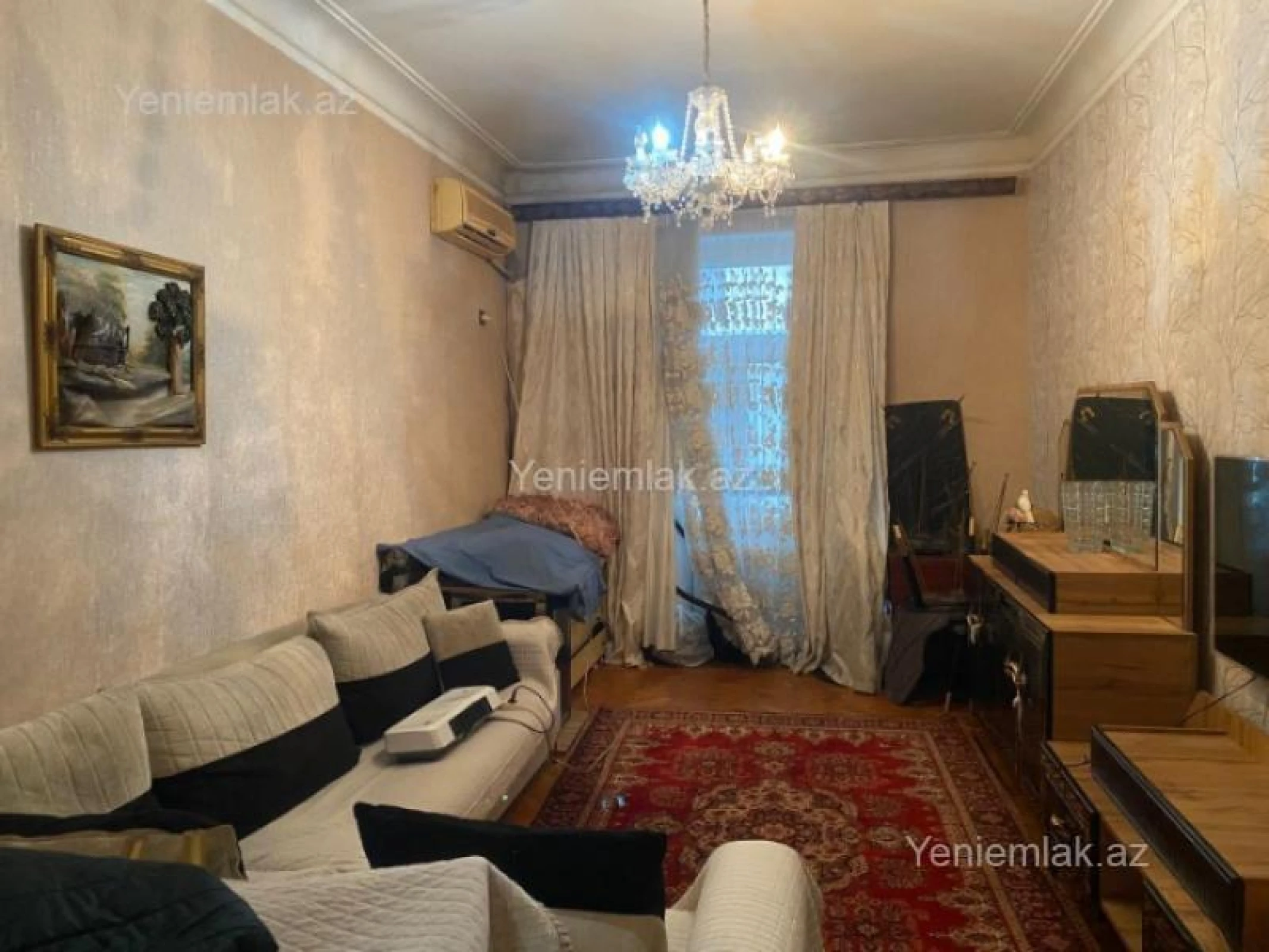 Satılır 3 otaqlı köhnə tikili 90 m²