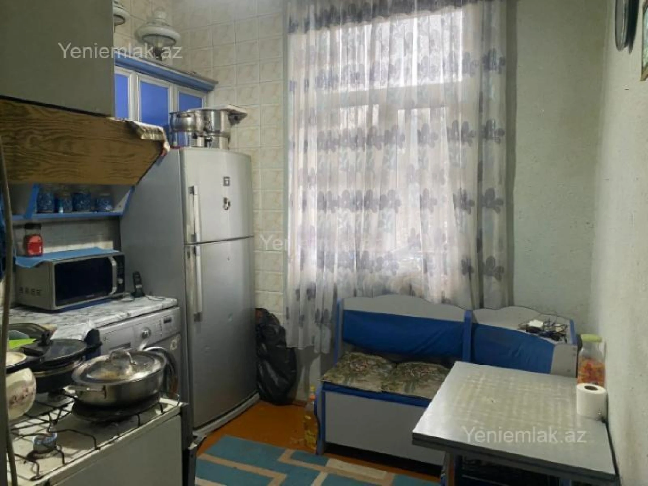 Satılır 3 otaqlı köhnə tikili 90 m²