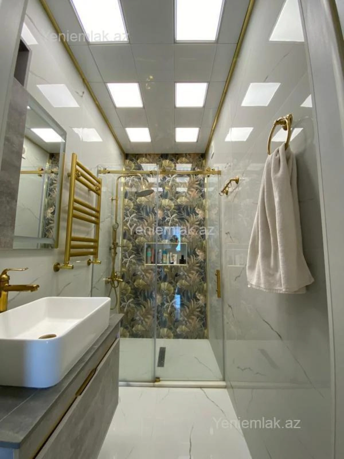 Satılır 3 otaqlı yeni tikili 90 m²