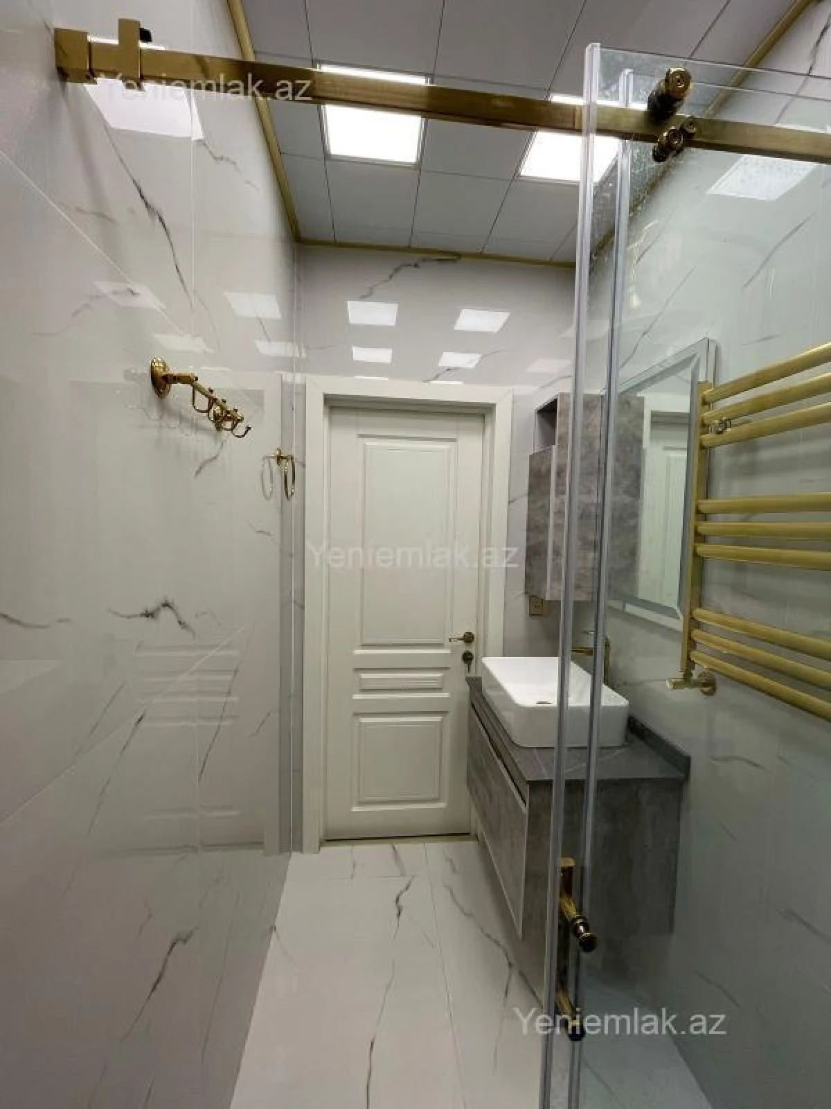 Satılır 3 otaqlı yeni tikili 90 m²