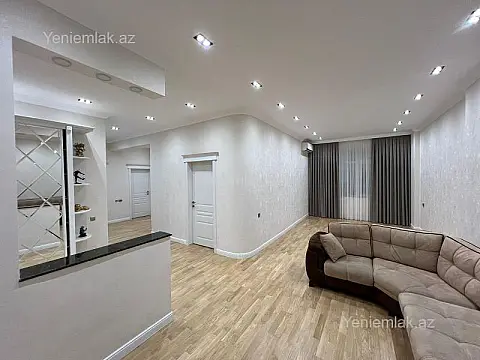 Satılır 4 otaqlı yeni tikili 175 m²