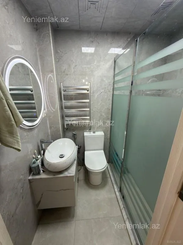 Satılır 3 otaqlı köhnə tikili 80 m²