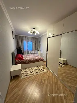 Satılır 3 otaqlı köhnə tikili 80 m²