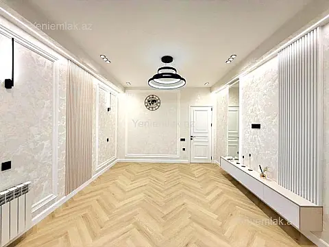 Satılır 3 otaqlı yeni tikili 80 m²