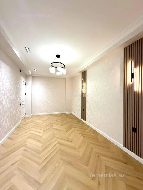 Satılır 3 otaqlı yeni tikili 80 m²