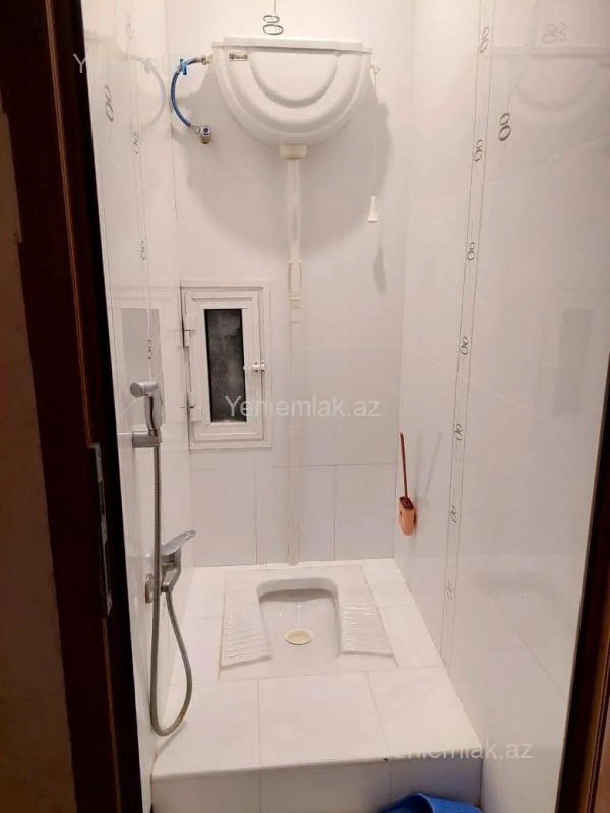 Satılır 4 otaqlı köhnə tikili 110 m²