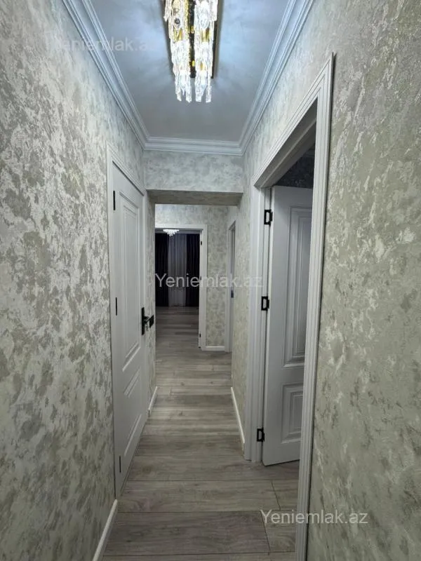 Satılır 3 otaqlı köhnə tikili 85 m²