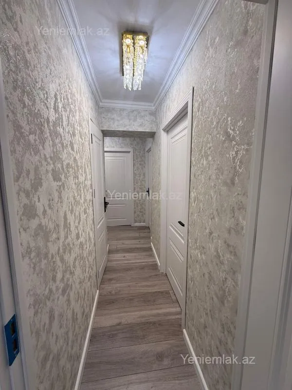 Satılır 3 otaqlı köhnə tikili 85 m²