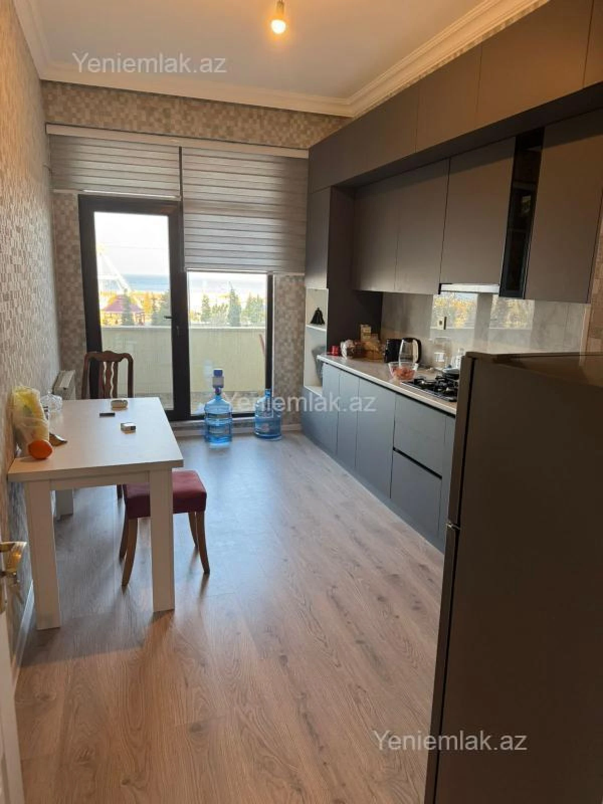 Satılır 2 otaqlı yeni tikili 93 m²