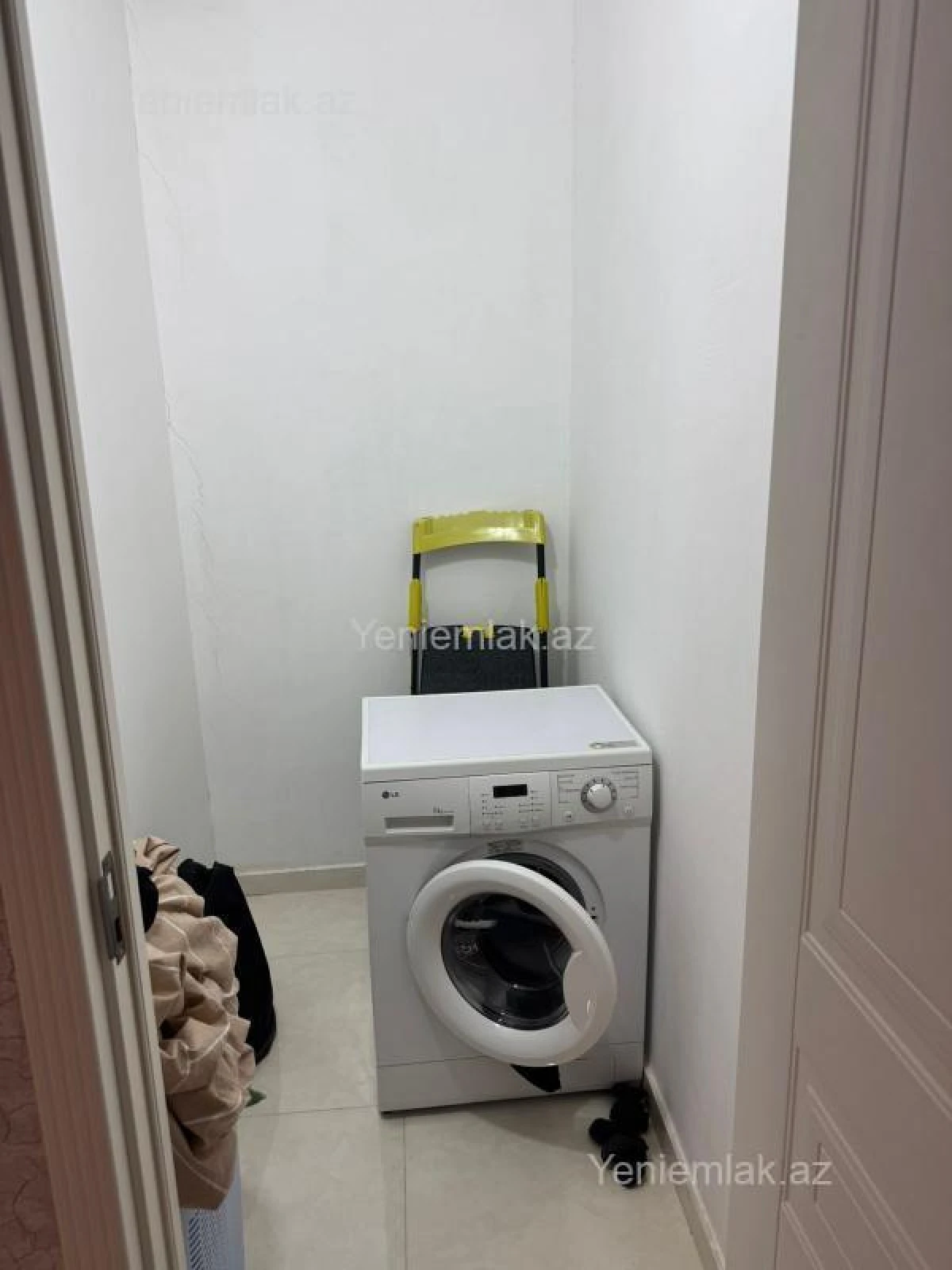 Satılır 2 otaqlı yeni tikili 93 m²