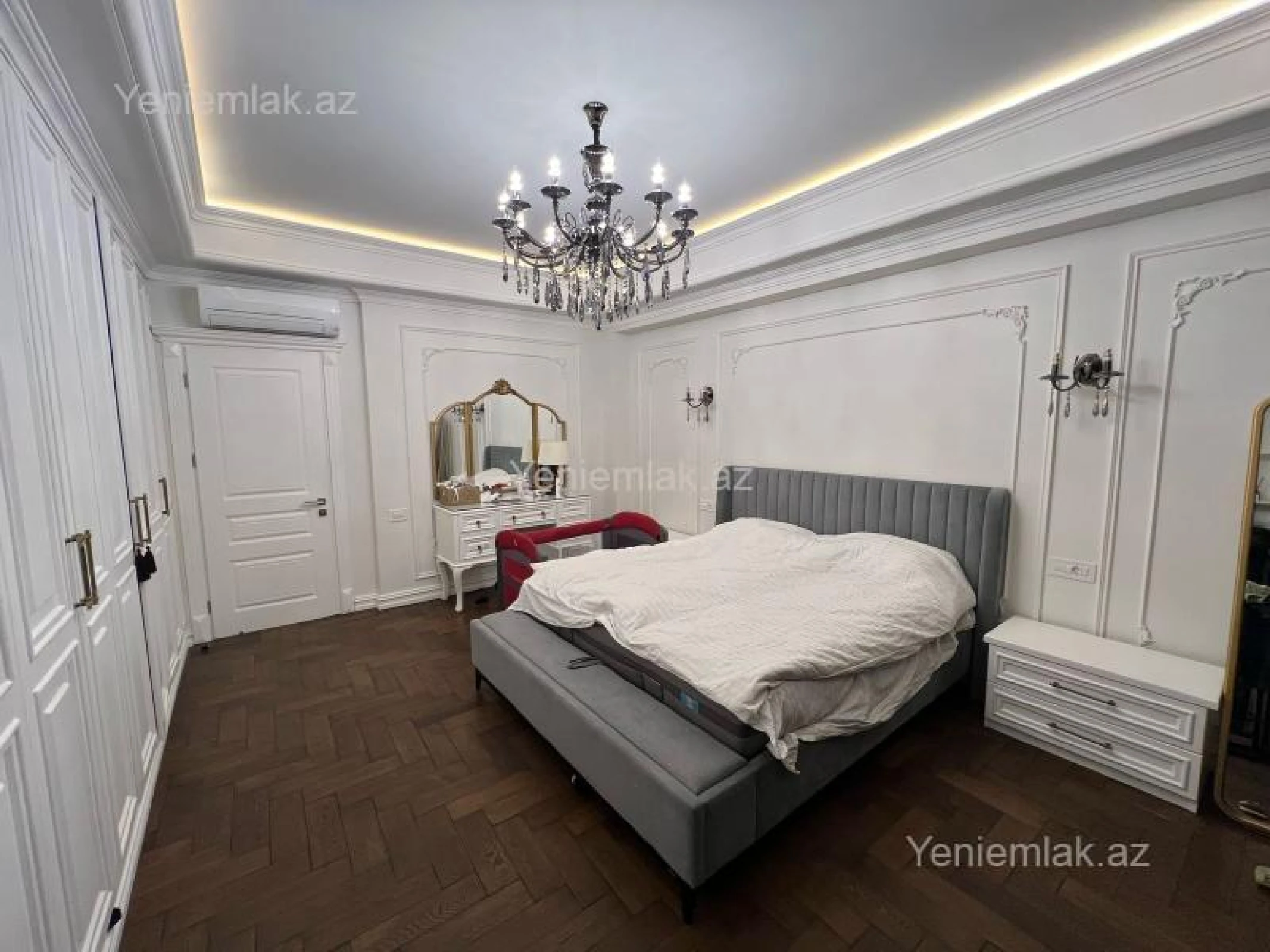 Satılır 3 otaqlı yeni tikili 131 m²