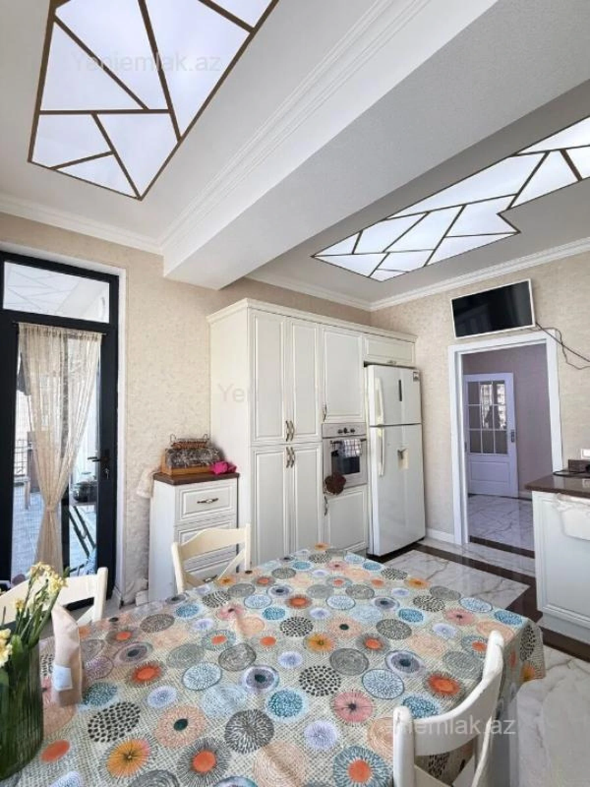 Satılır 4 otaqlı yeni tikili 165 m²