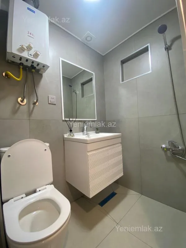 Satılır 2 otaqlı köhnə tikili 50 m²