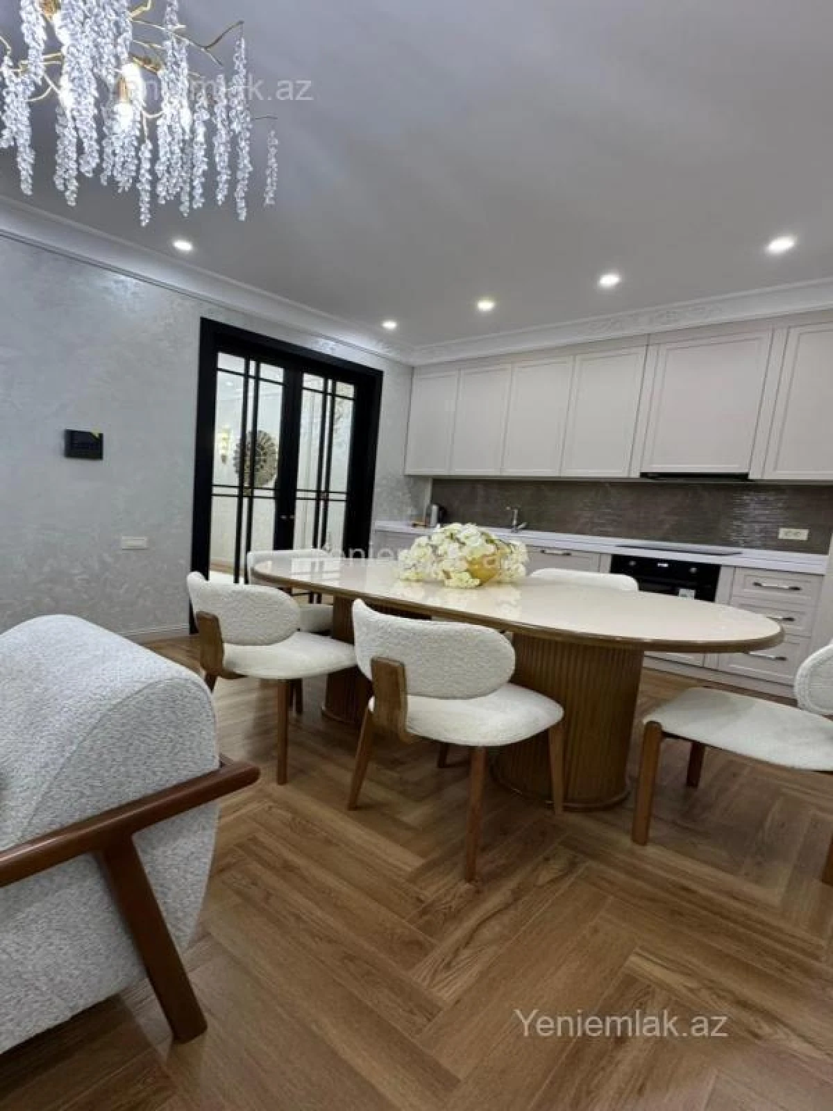 Satılır 3 otaqlı yeni tikili 107 m²