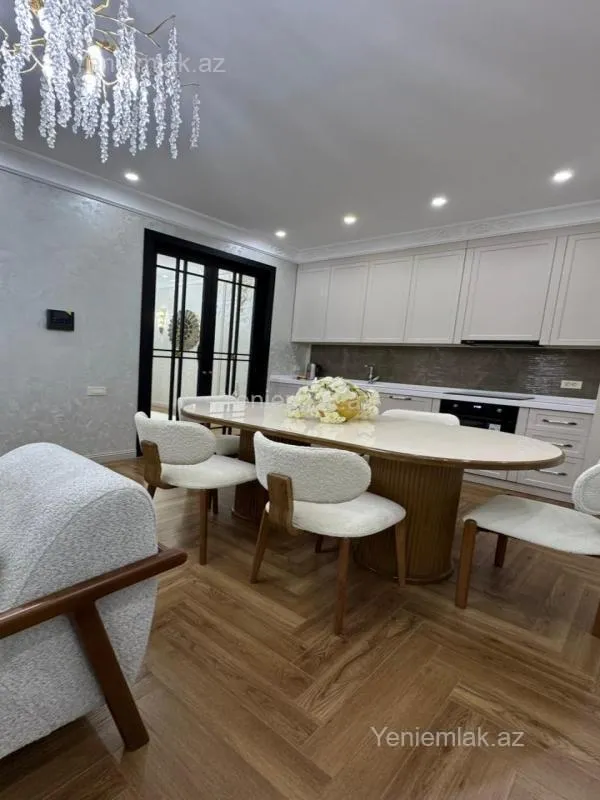 Satılır 3 otaqlı yeni tikili 107 m²