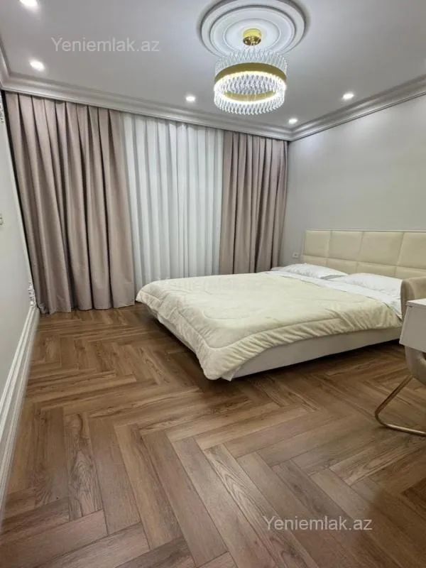 Satılır 3 otaqlı yeni tikili 107 m²