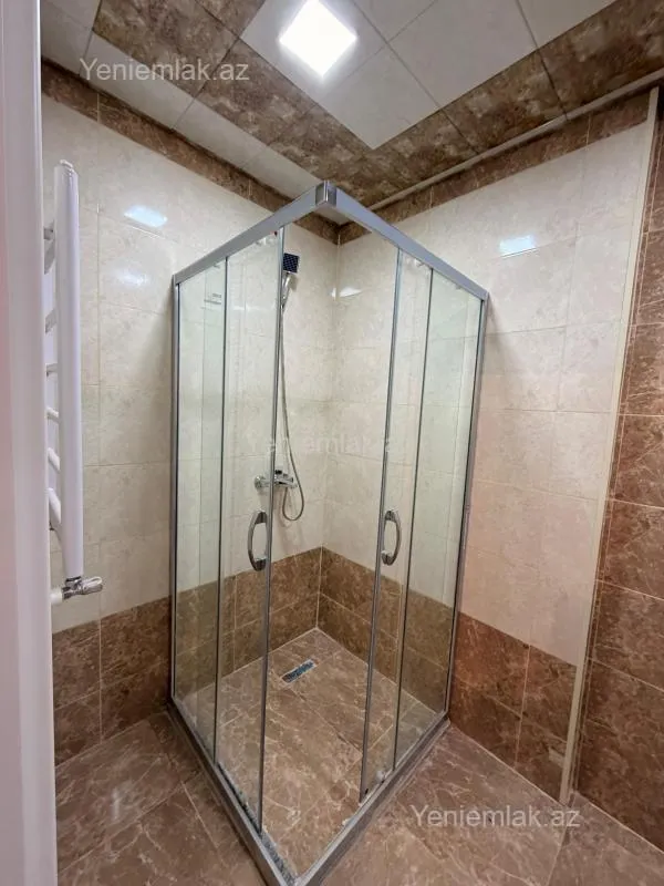 Satılır 2 otaqlı yeni tikili 61 m²