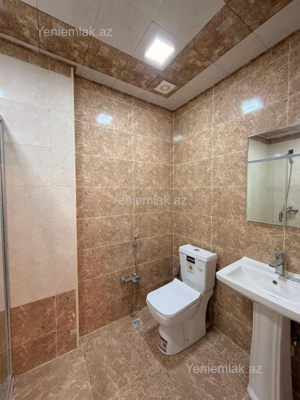Satılır 2 otaqlı yeni tikili 61 m²