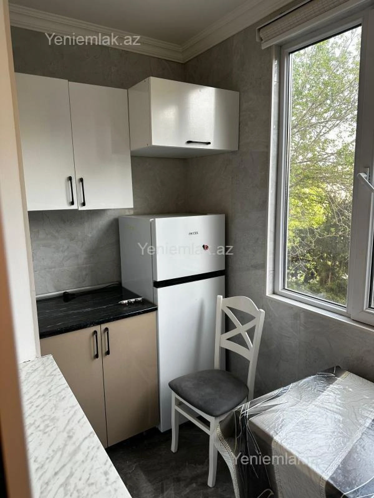 Satılır 2 otaqlı köhnə tikili 35 m²